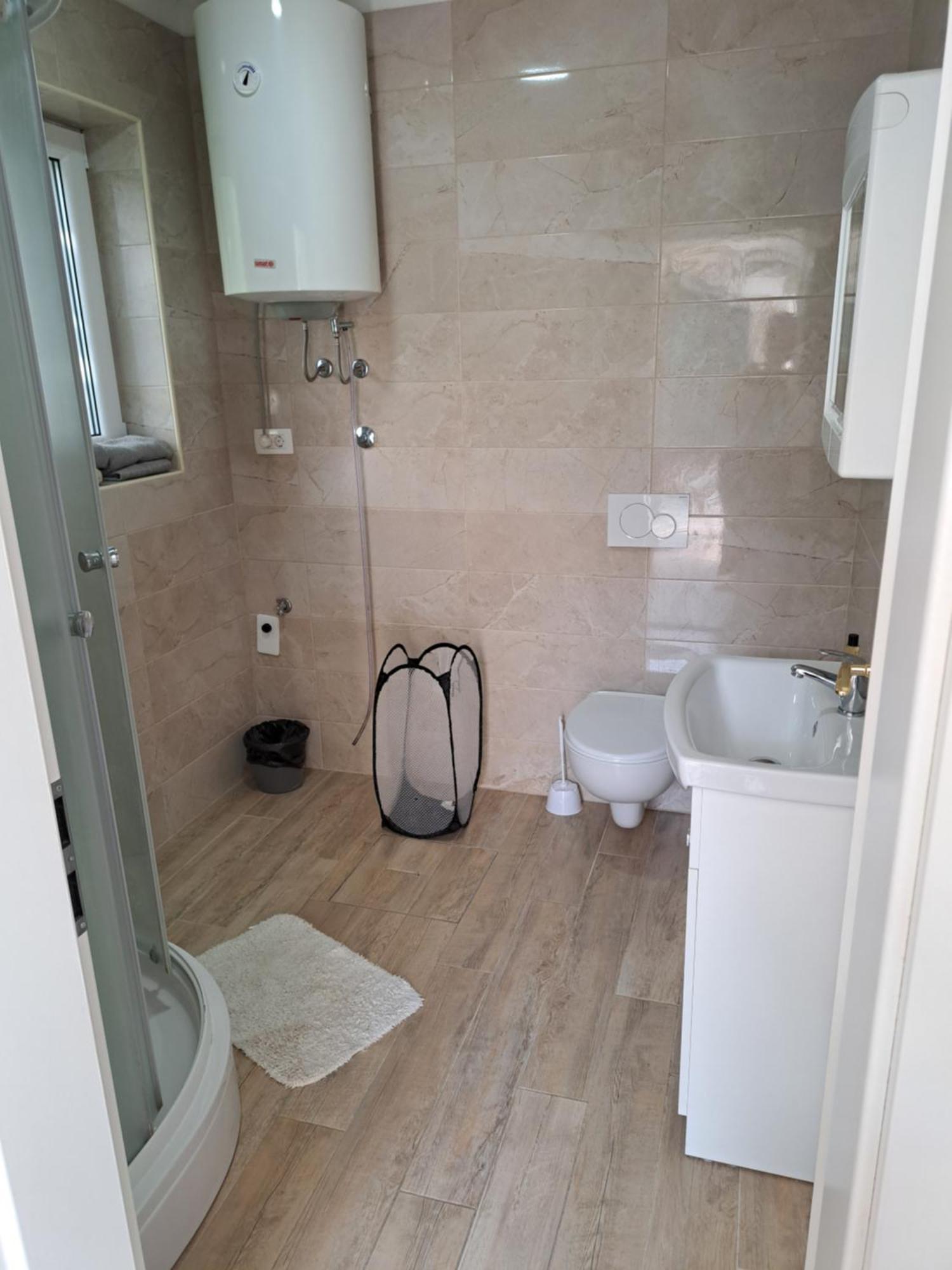 Apartmaji سترونجان المظهر الخارجي الصورة