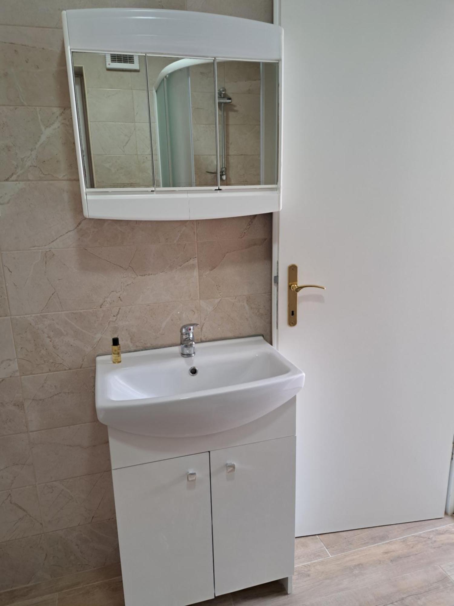 Apartmaji سترونجان المظهر الخارجي الصورة
